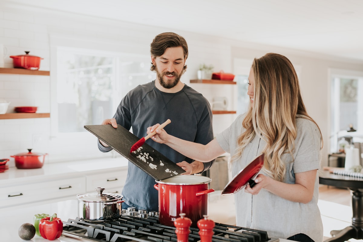Clean, decluttered kitchen with clear countertops ready for home sale